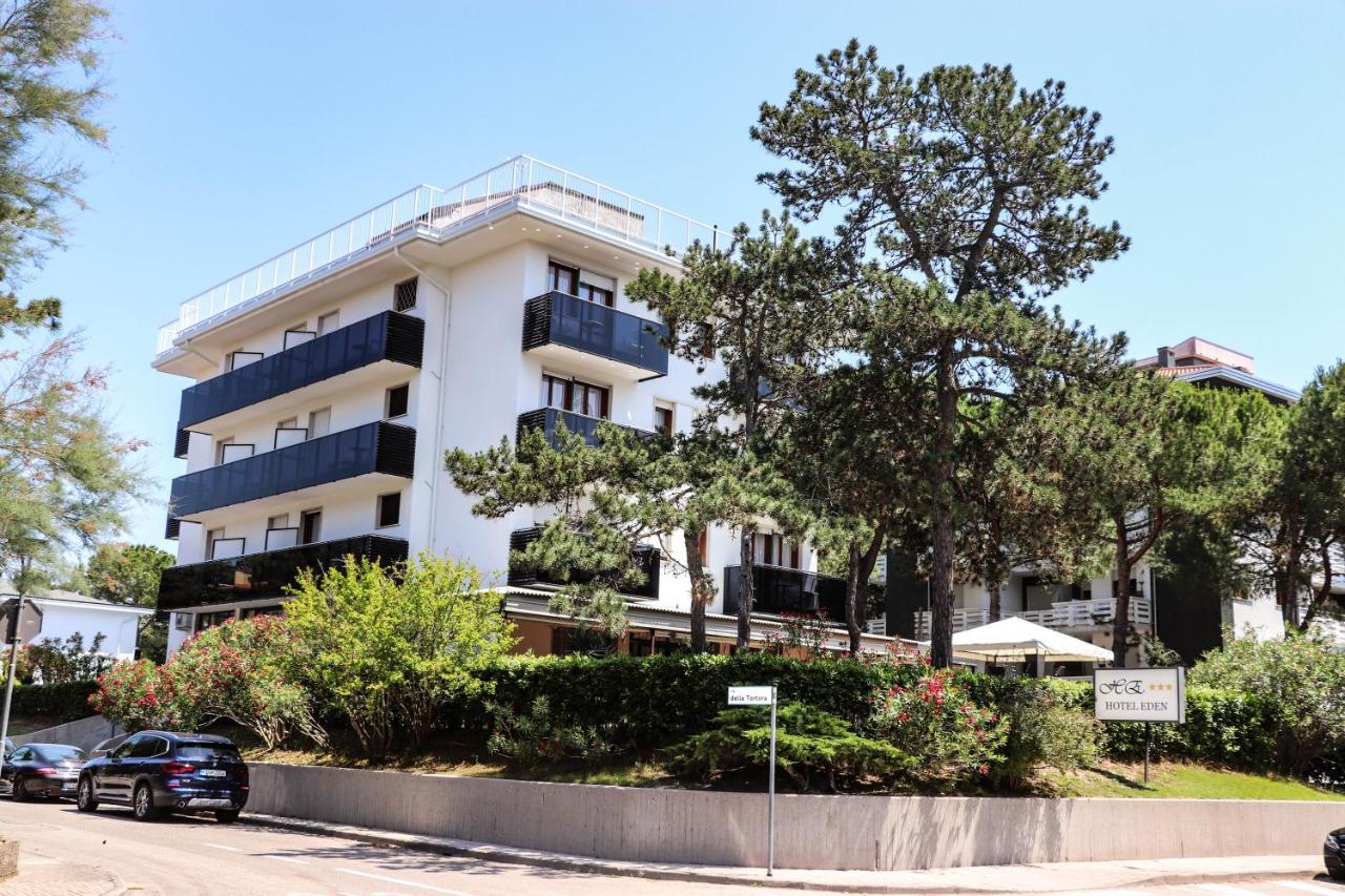 Hotel Eden Lignano Sabbiadoro Exterior photo